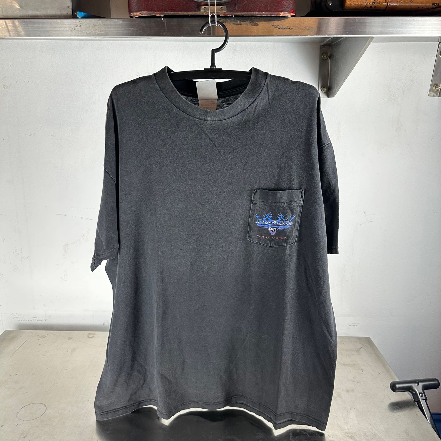 ​Vintage 1998 Harley Davidson New York Cafe Graphic T-shirt