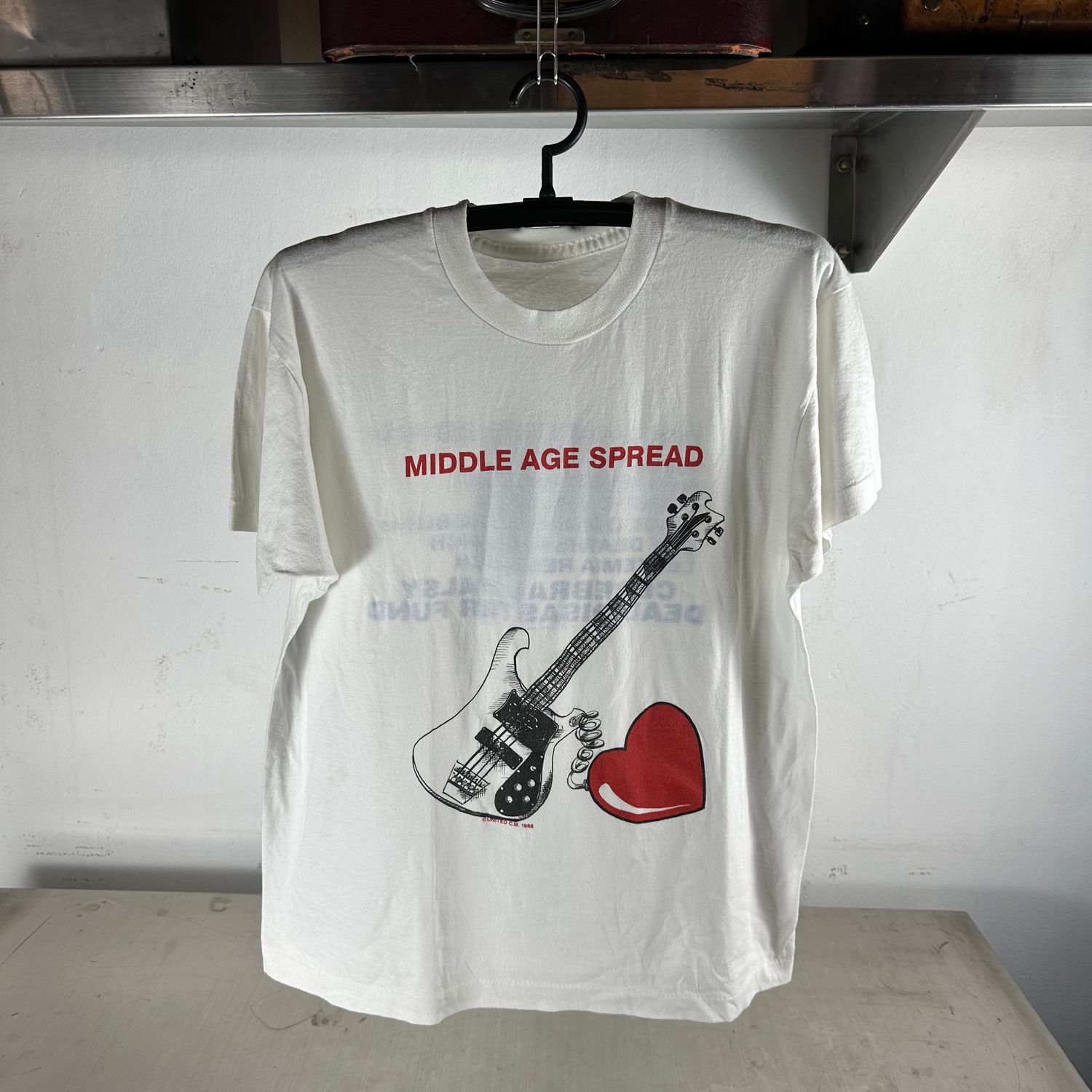 ​Vintage 1988 Middle Age Spread Charities Fund T-shirt