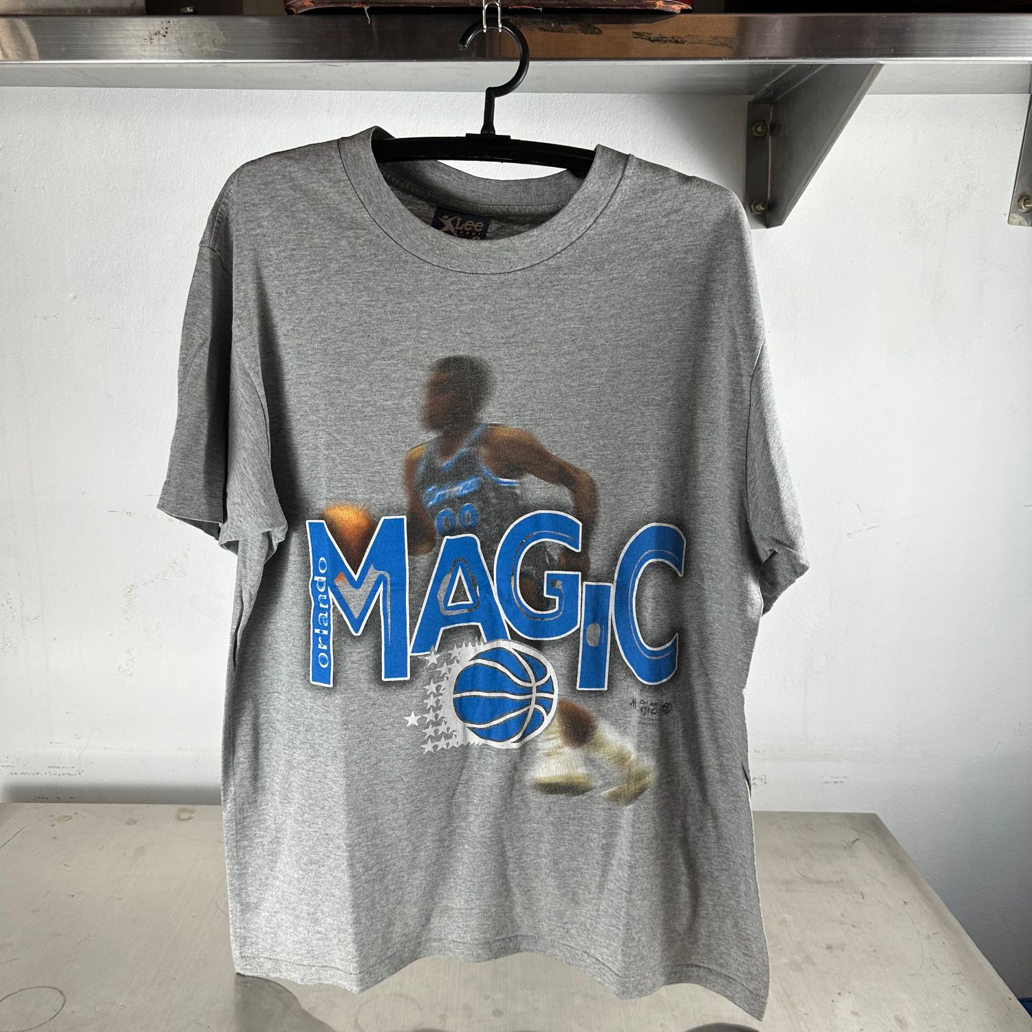 ​Vintage 90s Orlando Magic Basketball NBA Graphic T-shirt