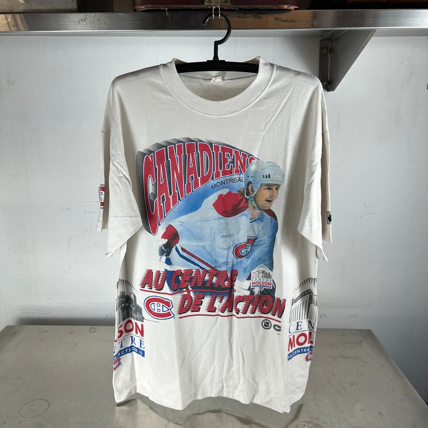 ​​Vintage 90s Montreal Canadiens Bulletin Athletic NHL AOP T-shirt