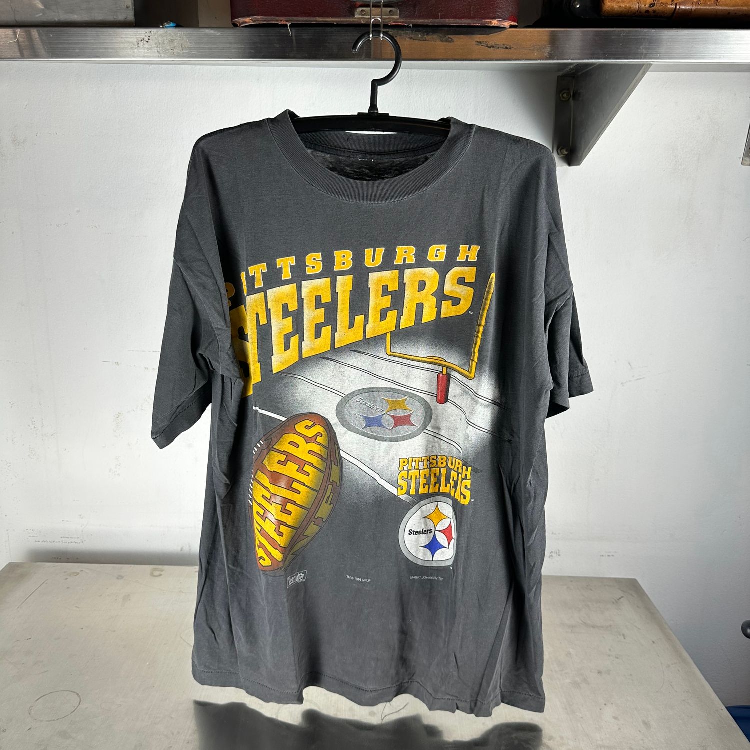 ​​Vintage 1994 Pittsburgh Steelers NFL Graphic XL T-shirt