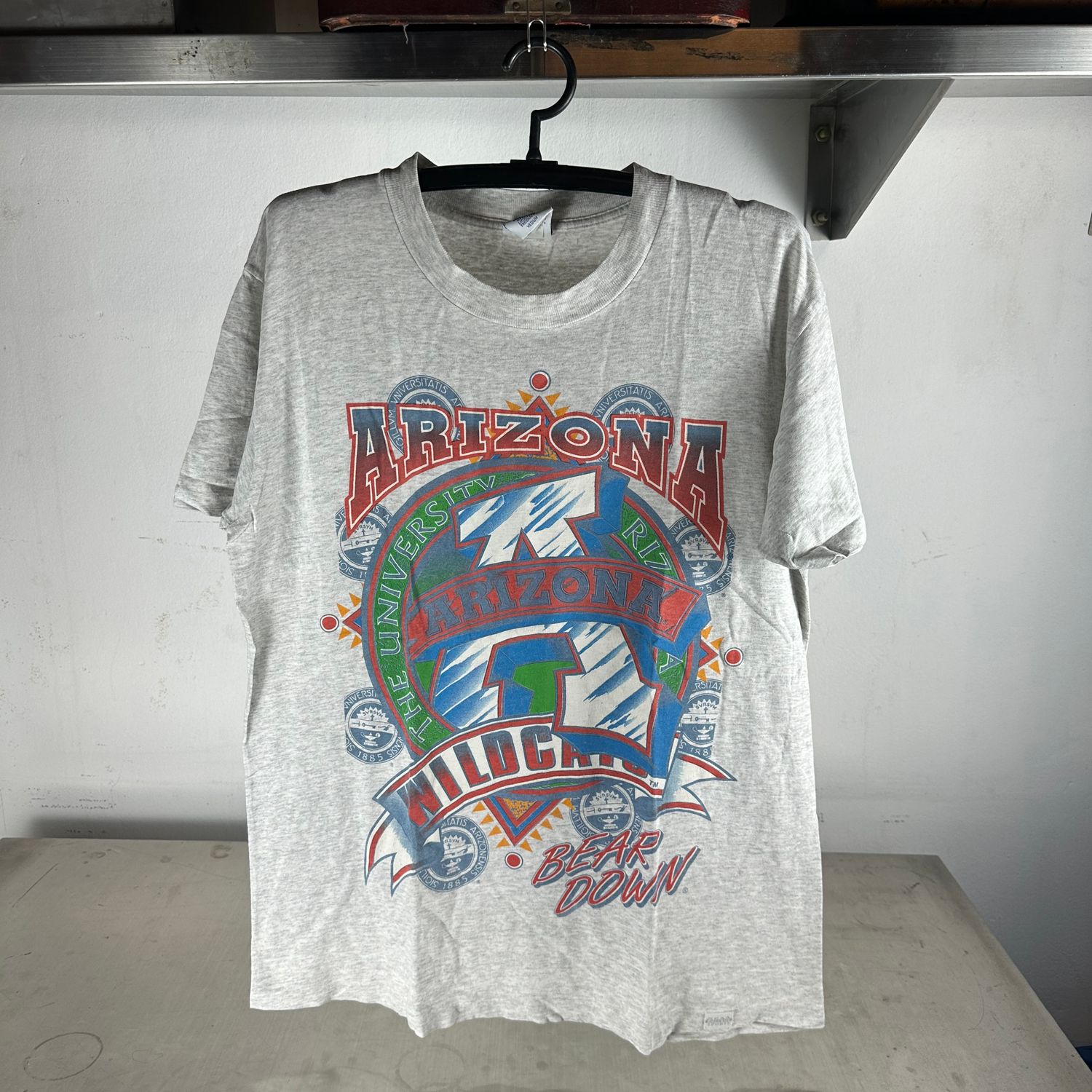 ​Vintage 90s Arizona Wildcats Bear Down NCAA Graphic T-shirt