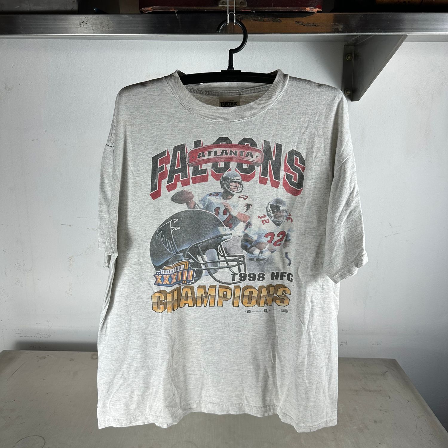 ​Vintage 1998 Atlanta Falcons NFC Champions Graphic XL T-shirt