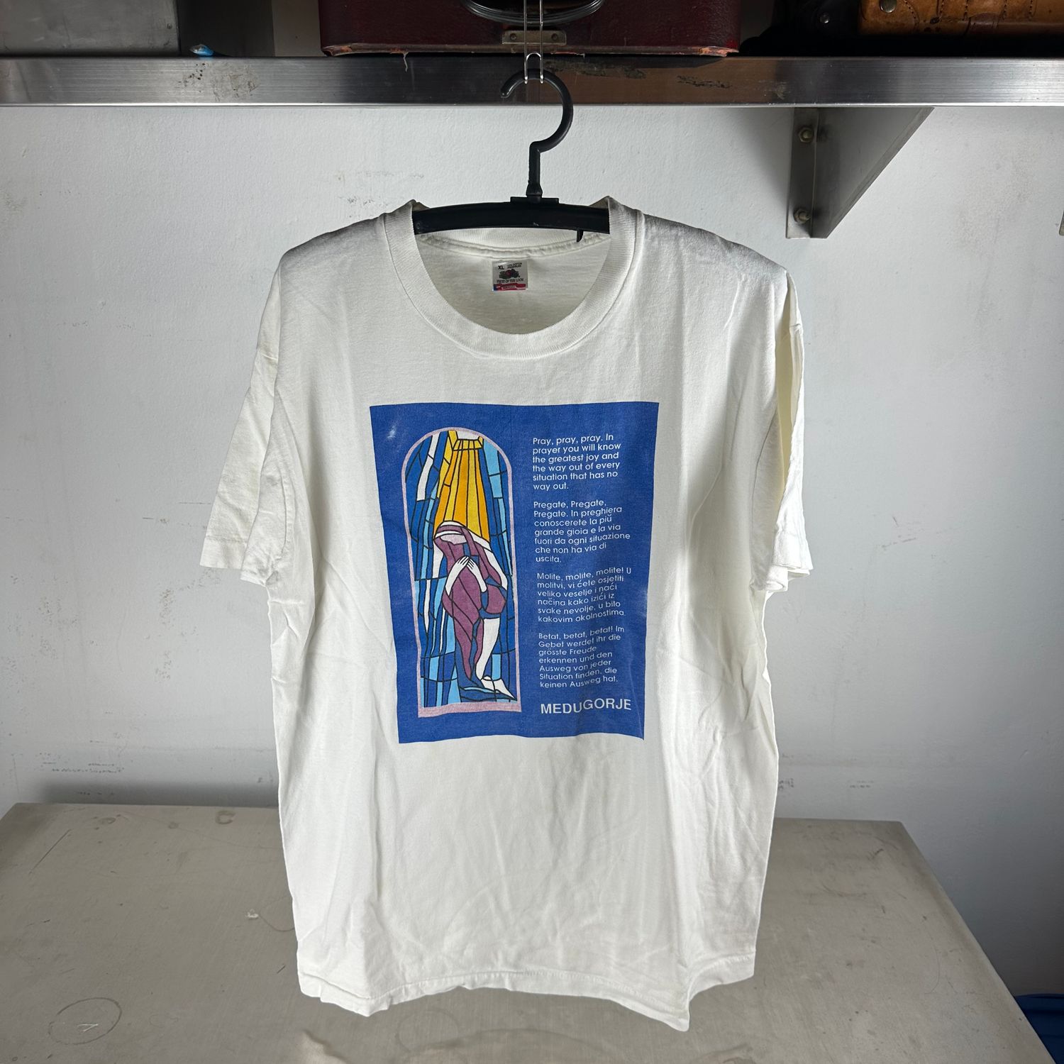 ​​​Vintage 90s Virgin Mary Prayer Medjugorje Pray Religious T-Shirt