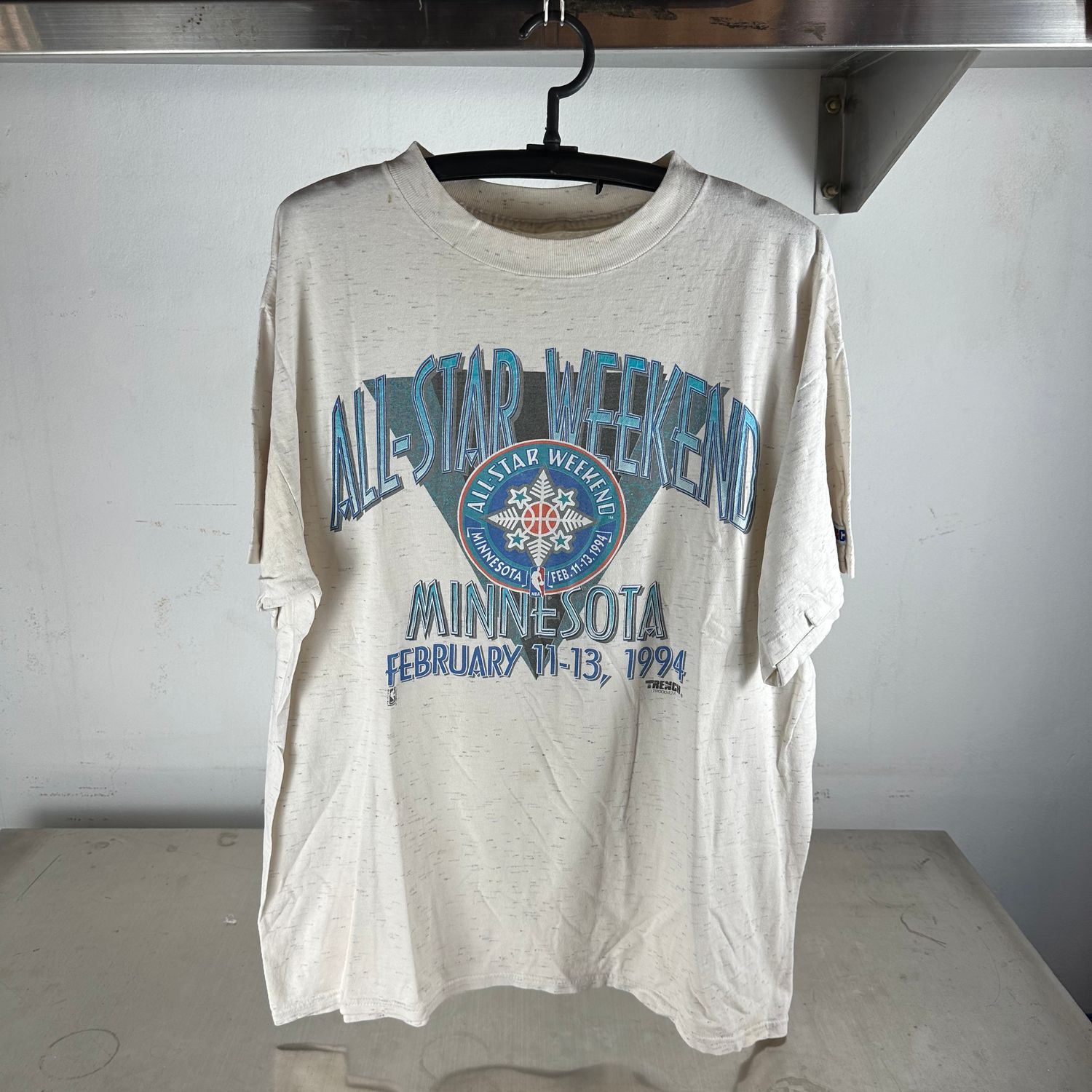 Vintage 1994 Minnesota NBA All-Star Weekend Graphic T-Shirt