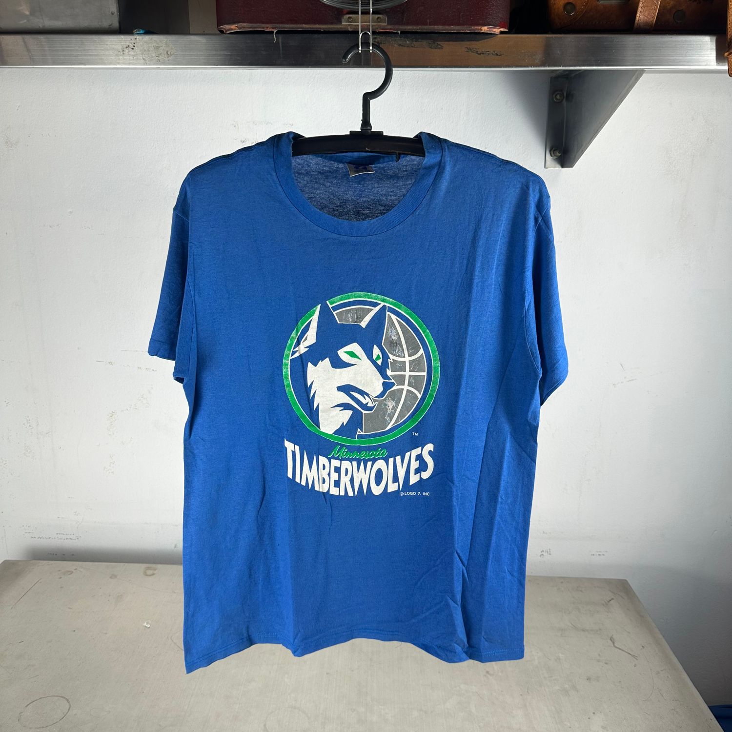 ​Vintage 90s Minnesota Timberwolves NBA Logo Basketball T-Shirt