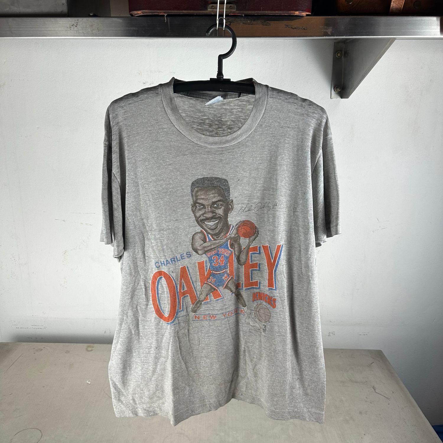 ​Vintage 90s Charles Oakley New York Knicks NBA Salem Sportswear Caricature T-Shirt