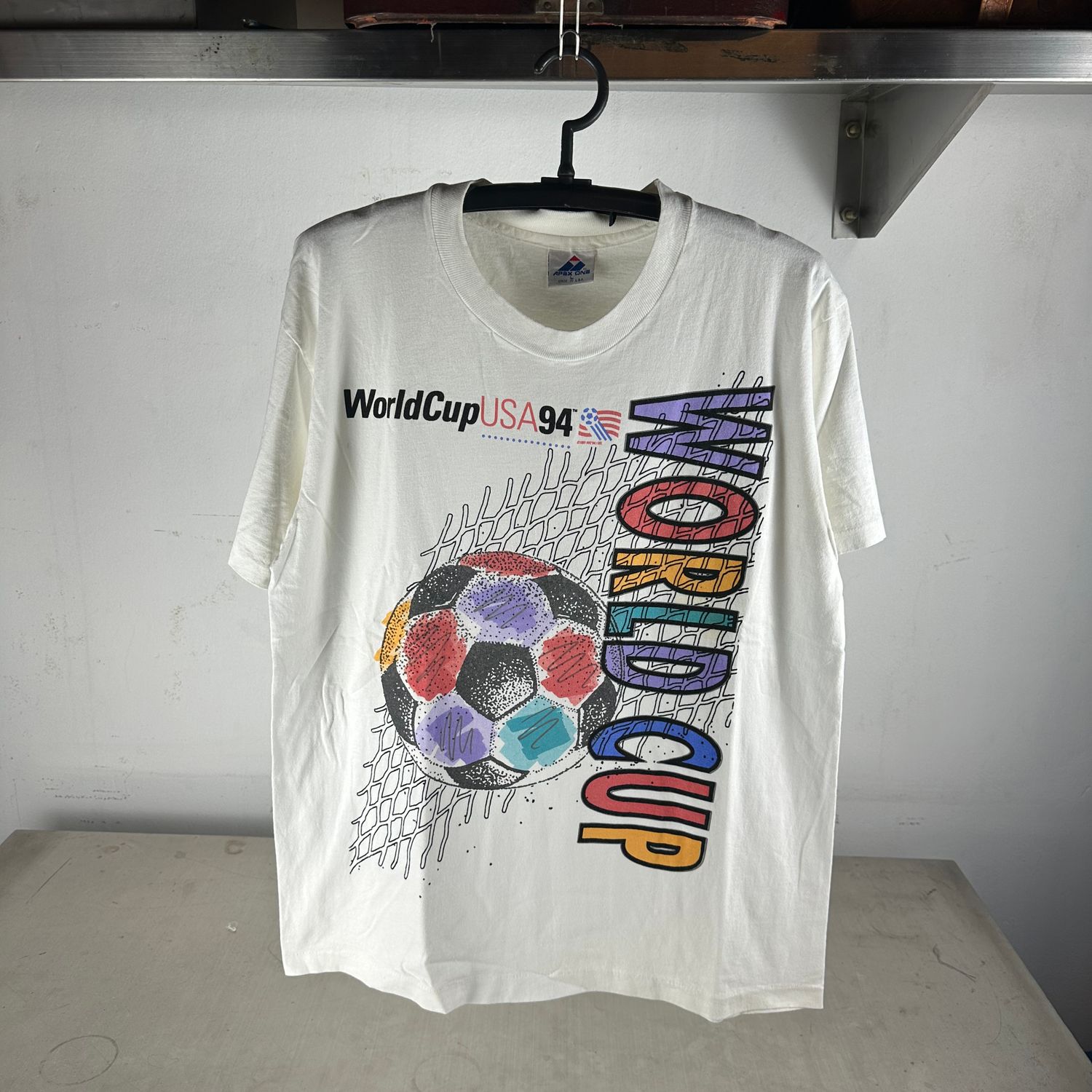 ​Vintage 1994 USA Soccer World Cup Graphic T-Shirt