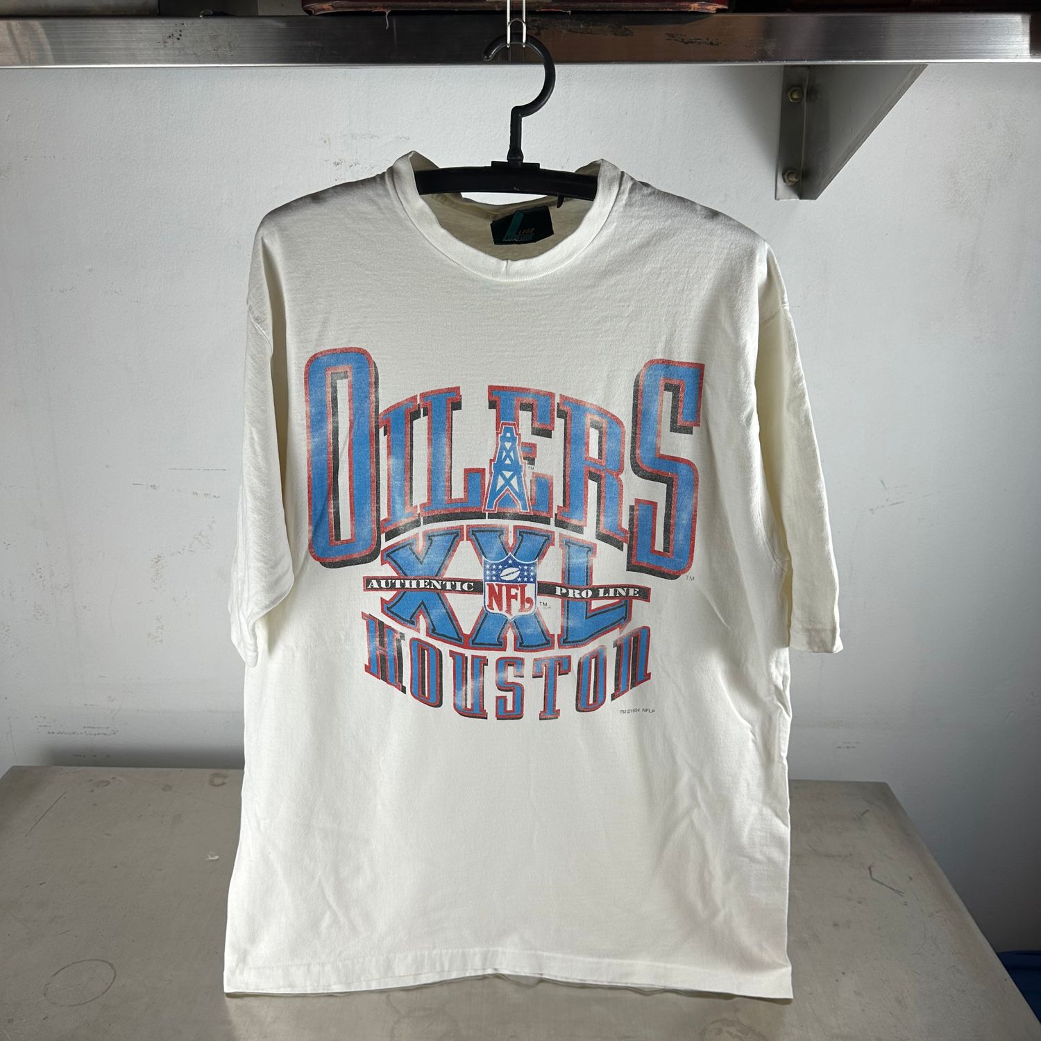 ​Vintage 1994 Houston Oilers NFL Football Graphic T-Shirt