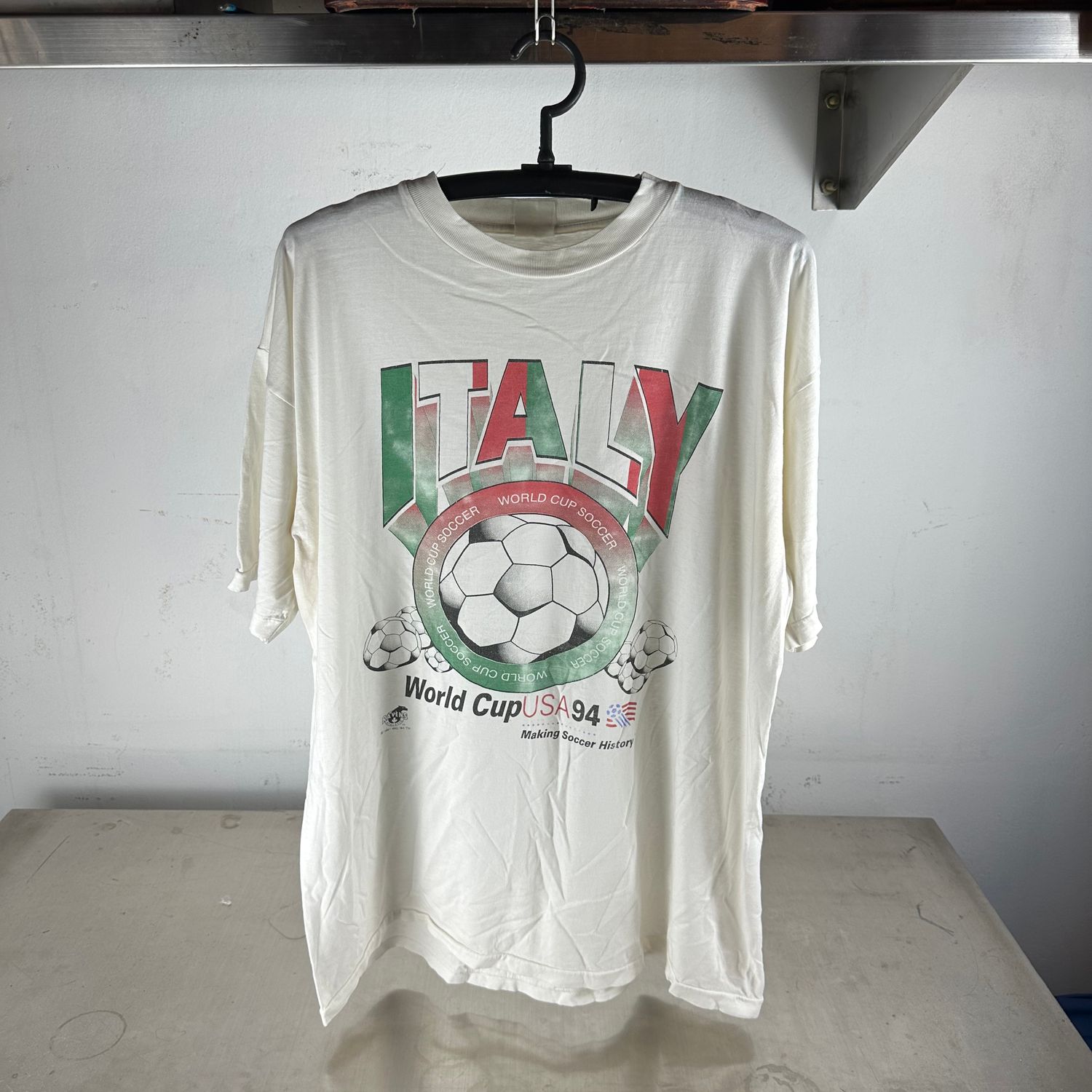 ​Vintage 1994 Italy Soccer USA World Cup Making Soccer History T-Shirt