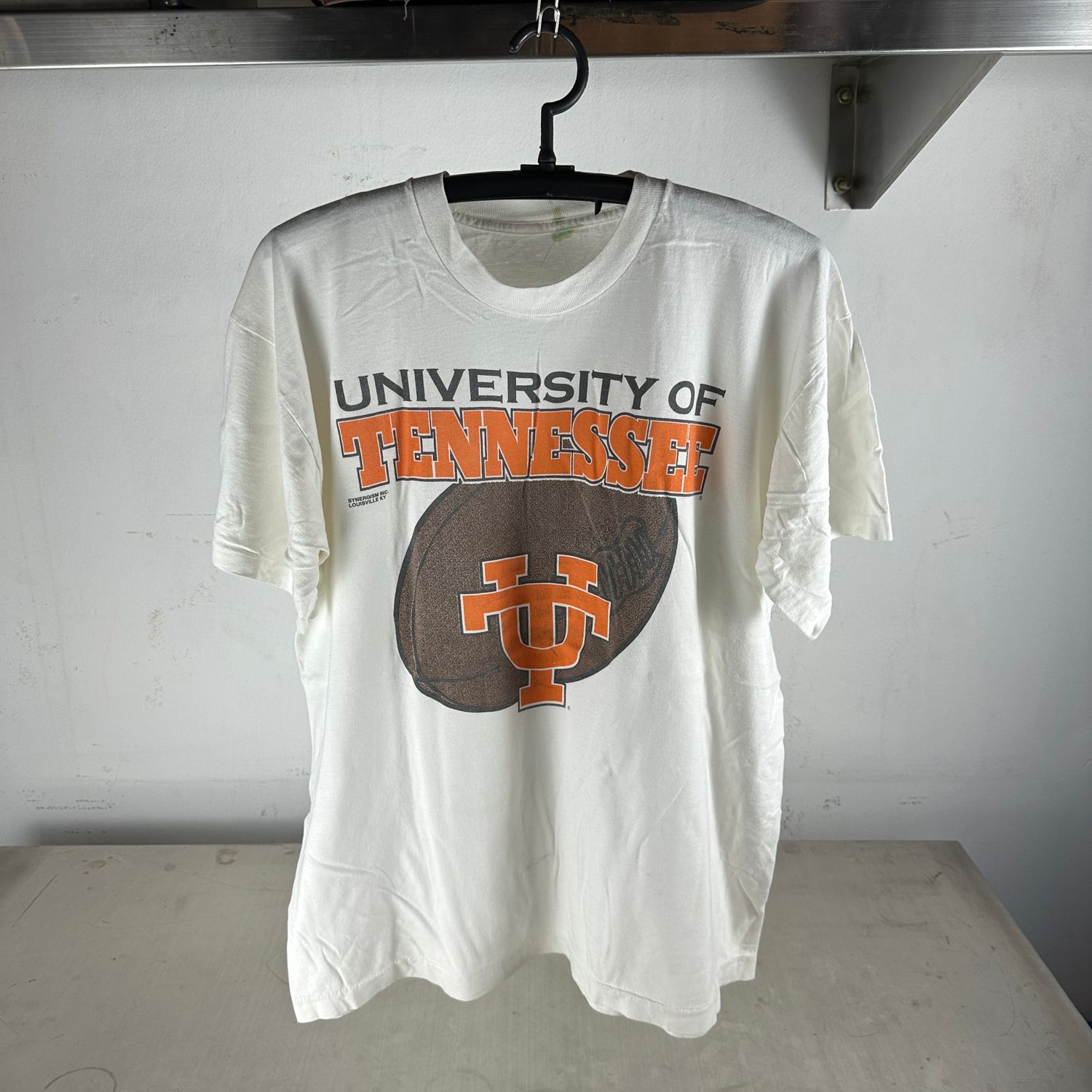 ​​Vintage 90s Tennessee Volunteers NCAA Football Graphic T-Shirt