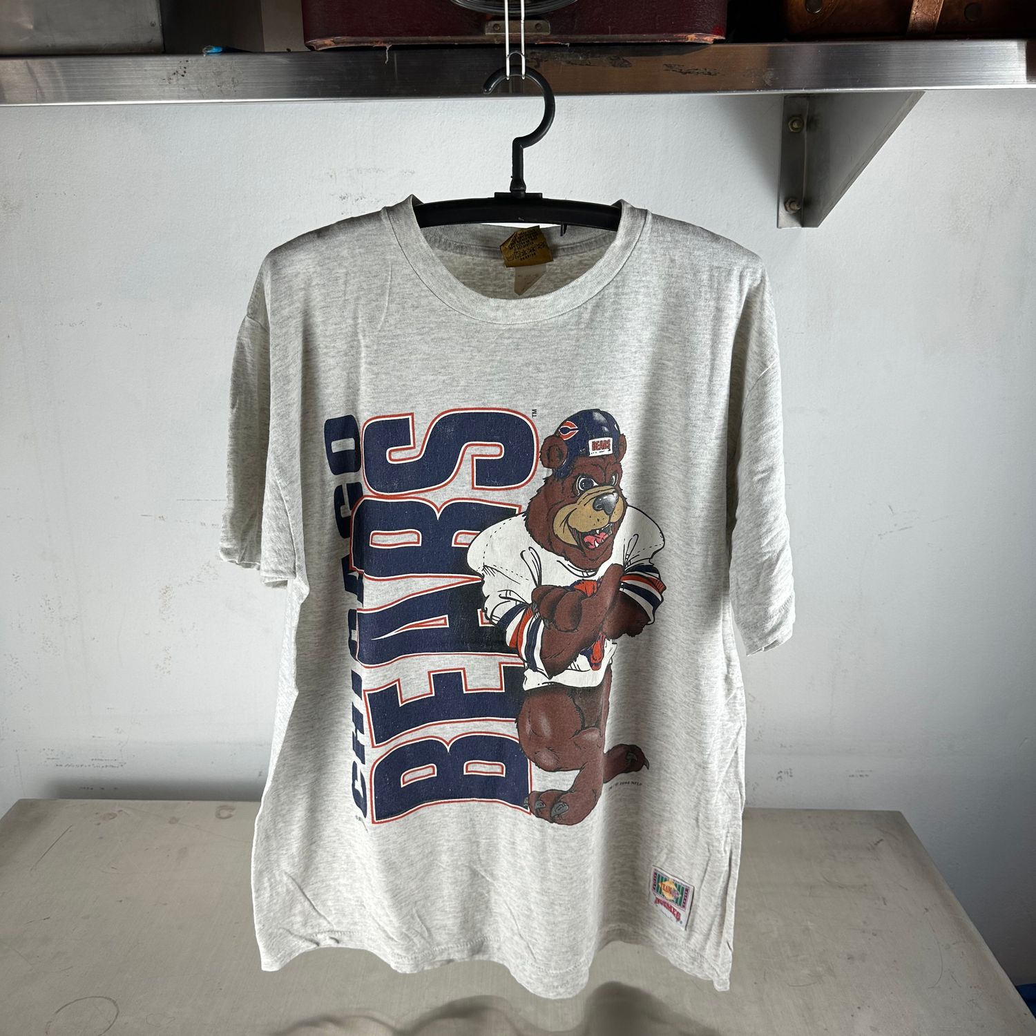 ​Vintage 1994 Chicago Bears NFL Nutmeg Mascot Double Sided T-Shirt