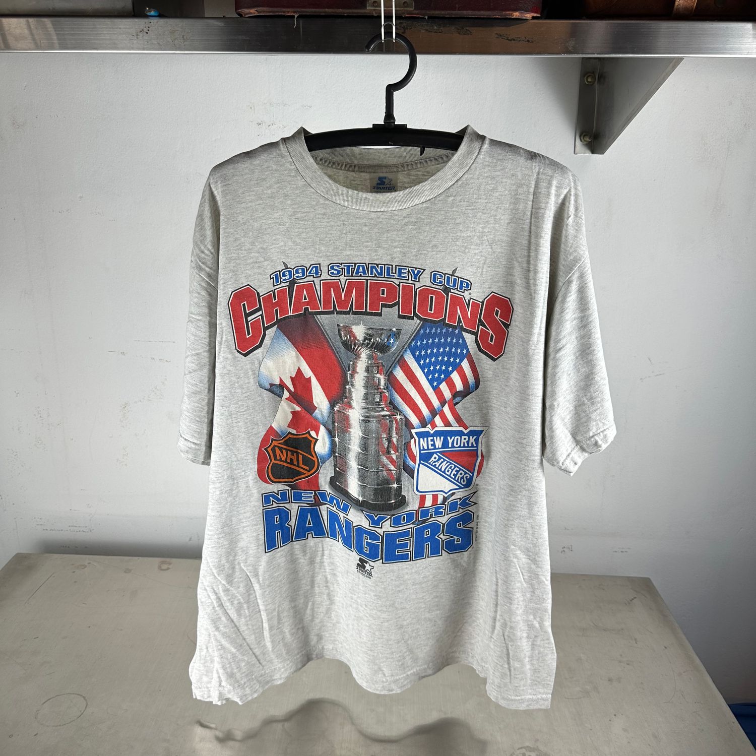 ​​​​Vintage 1994 New York Rangers NHL Stanley Cup Champions Starter T-Shirt