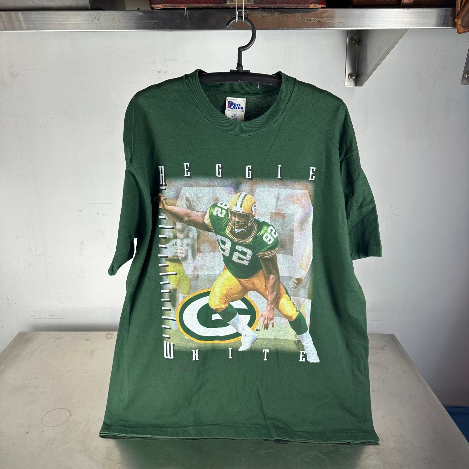 ​Vintage 90s Reggie White Green Bay Packers NFL Graphic T-Shirt