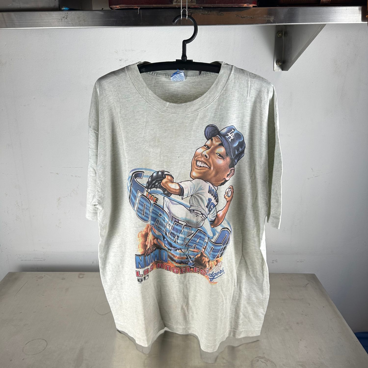 ​Vintage 1995 Hideo Nomo Los Angeles Dodgers MLB The Tornado Caricature T-Shirt
