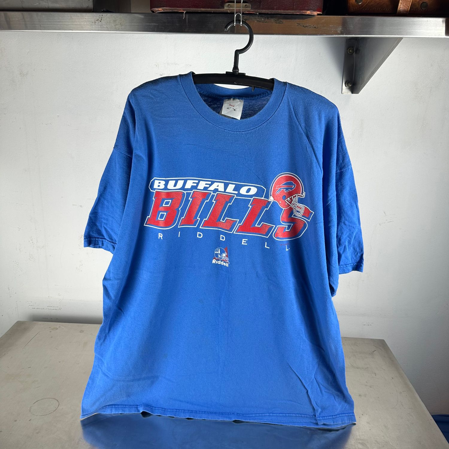​Vintage 90s Buffalo Bills NFL Football Riddell Graphic T-Shirt
