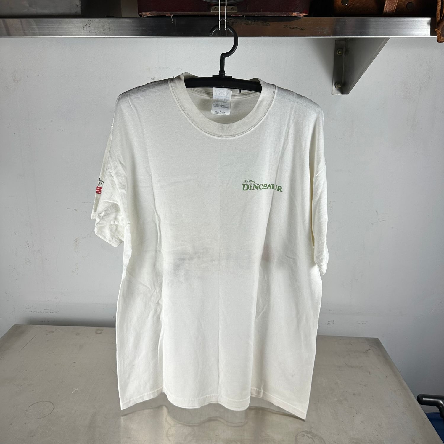 ​Vintage 2000 Disney Dinosaur Dino Defender Ubisoft Video Game T-Shirt