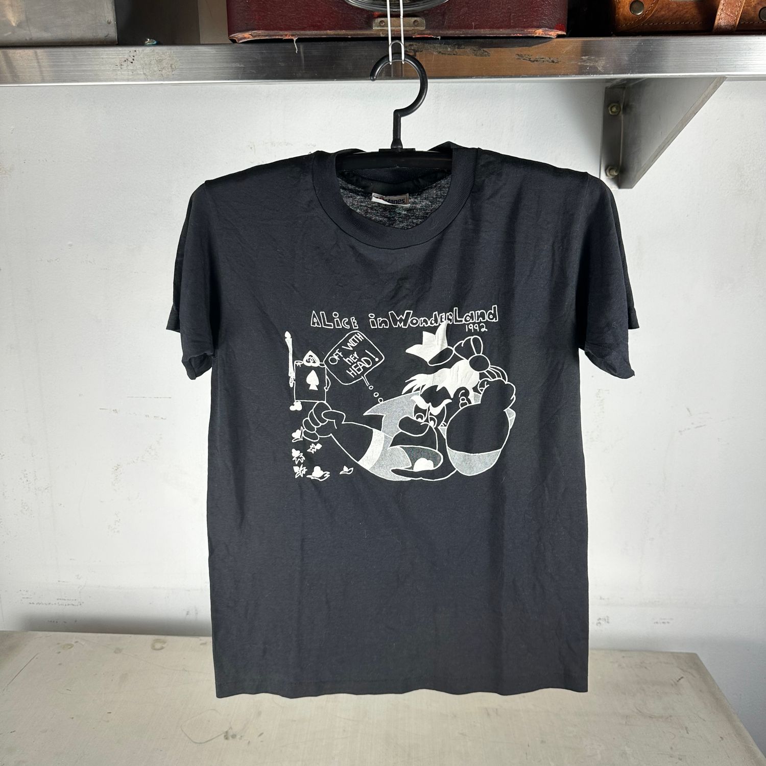 ​Vintage1992 Alice In Wonderland Off With Her Head T-Shirt