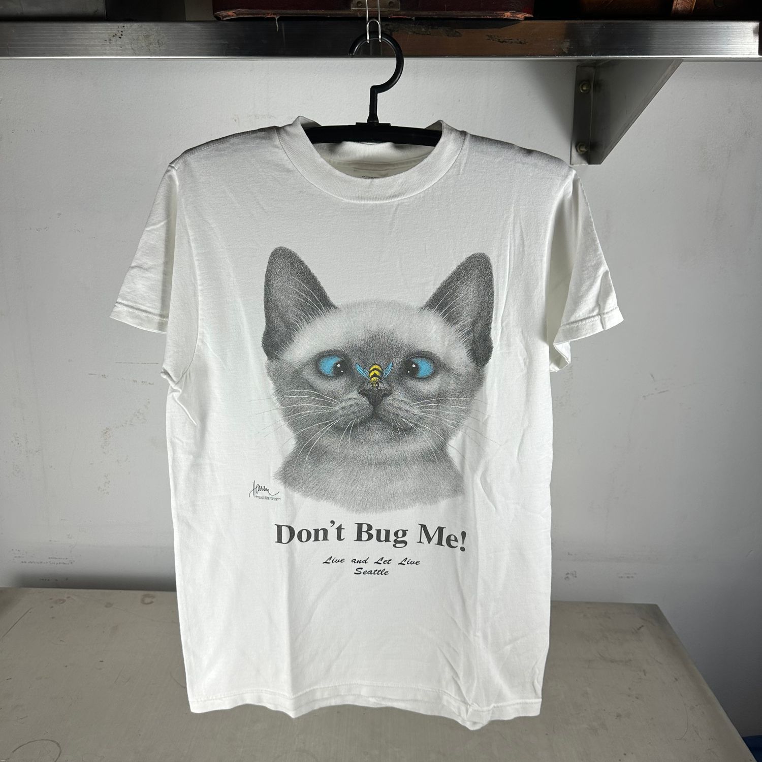 ​Vintage 1997 Don't Bug Me! Cat Graphic T-Shirt