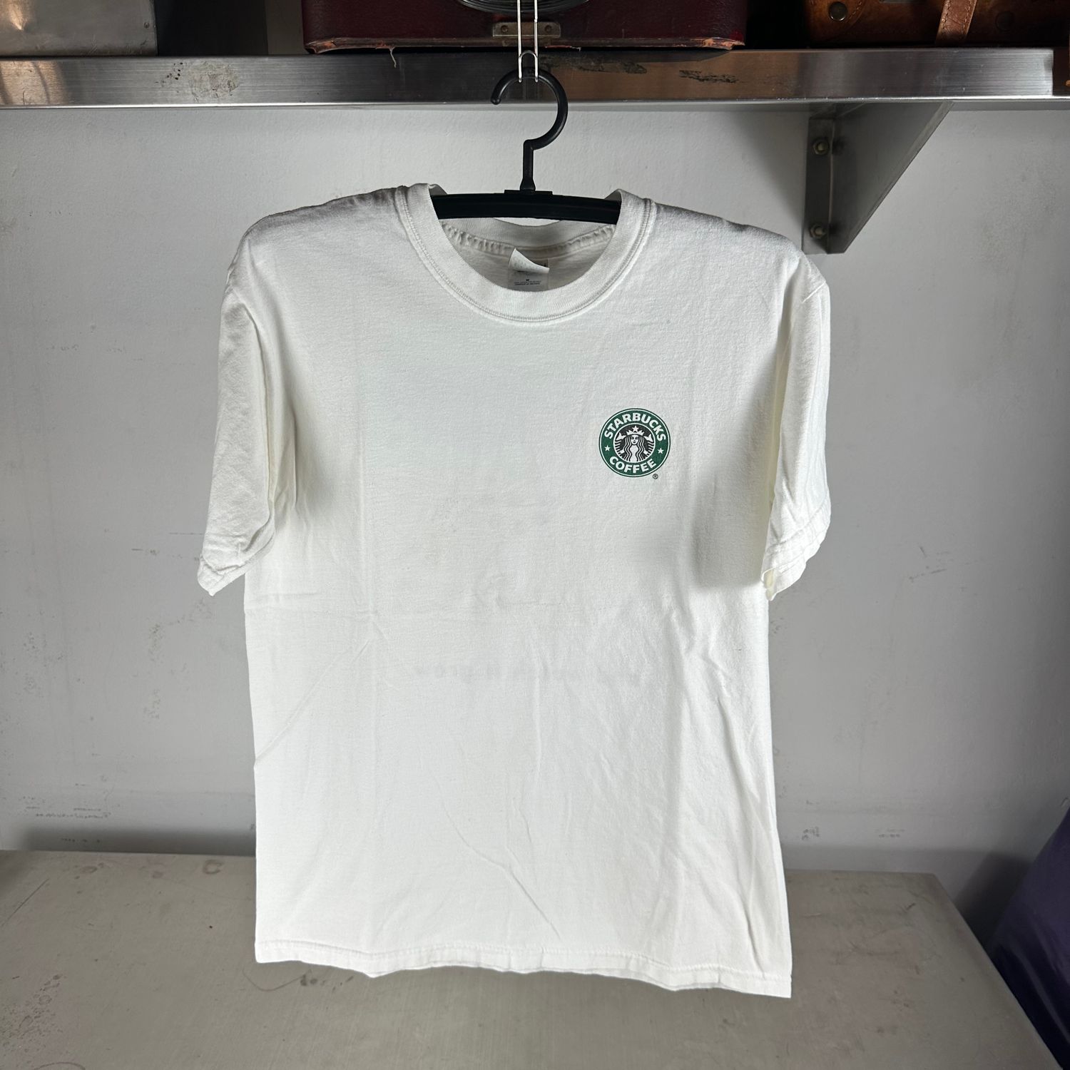 ​​Vintage 2000s Starbucks Coffee Treat Your Garden To Coffee Promo T-shirt
