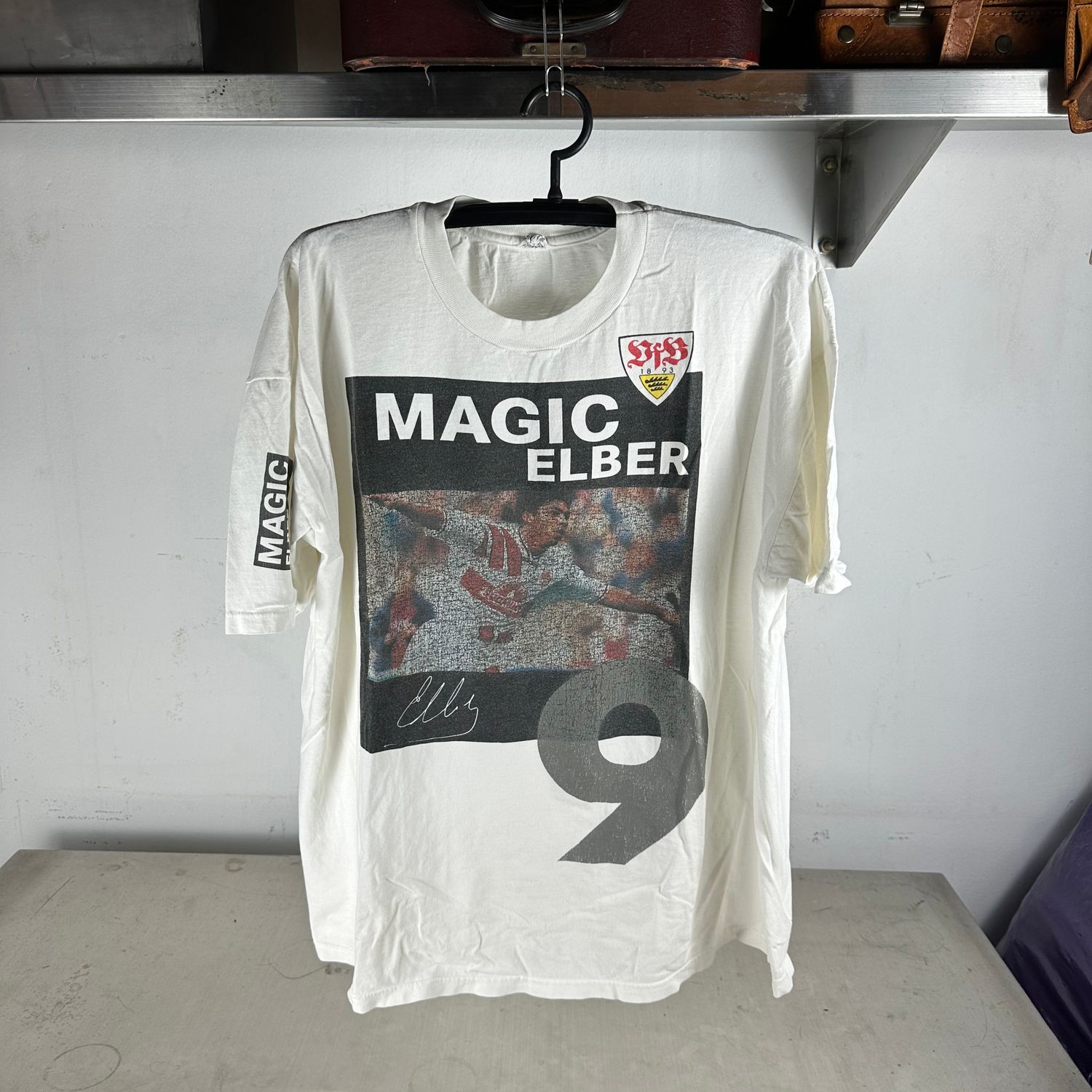 ​Vintage 1997 VfB Stuttgart Sreto Ristic Magic Elbar Bundesliga Soccer T-shirt