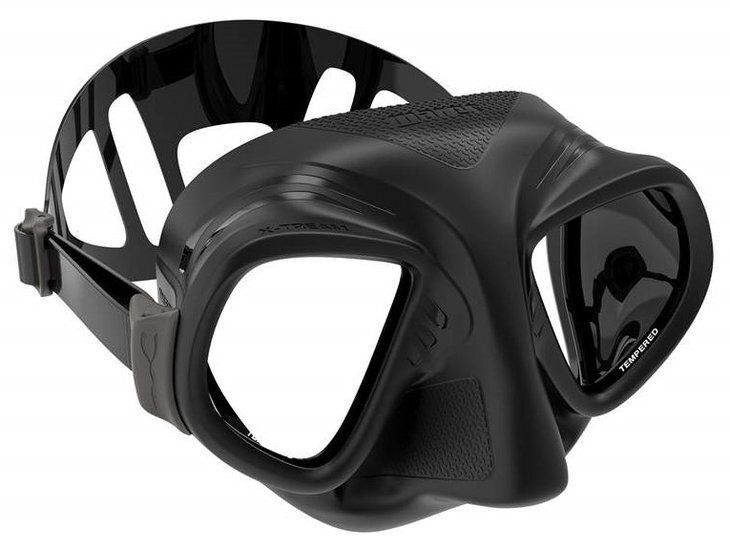 Mares X-Tream, Kleur: Black