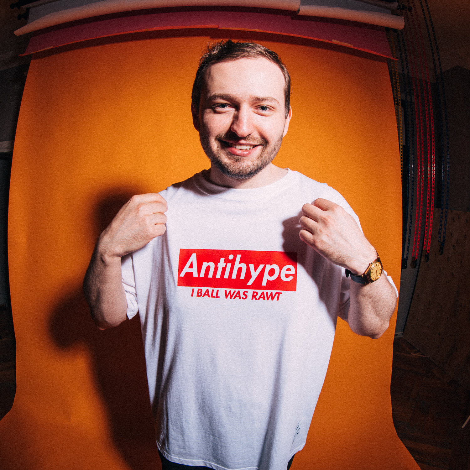 Обои антихайп