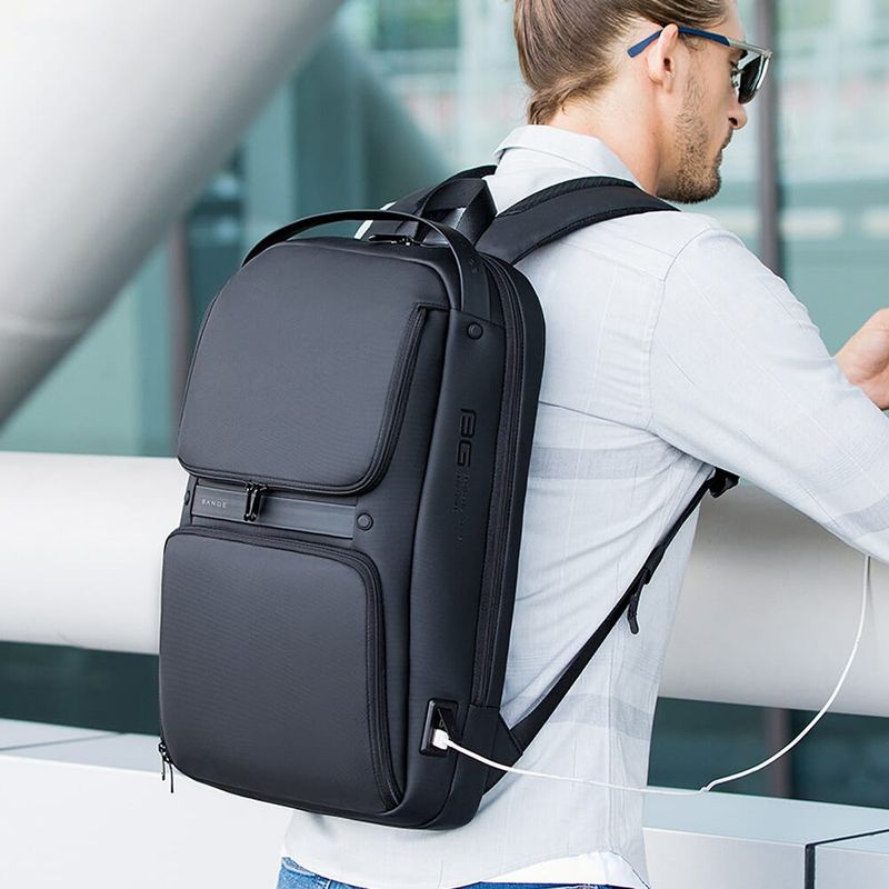 Bange BG-7261 USB Şarj Portlu Laptop Sırt Çantası-Siyah