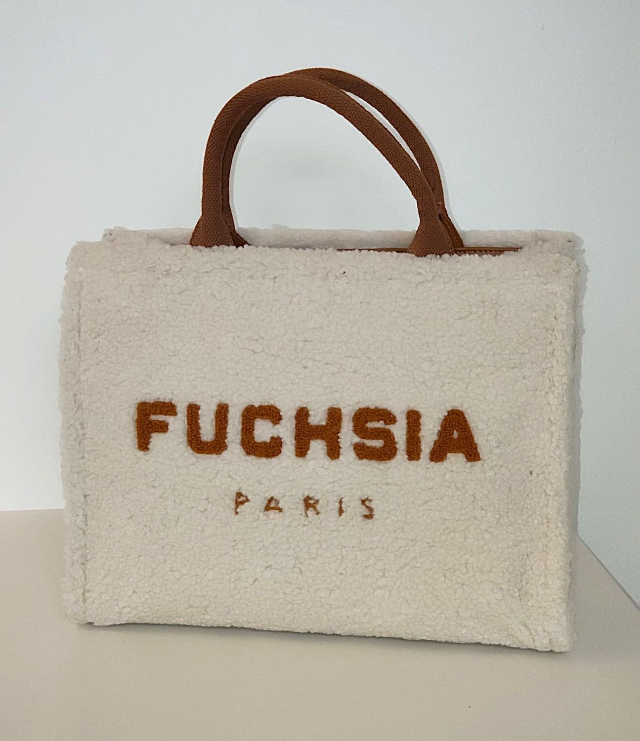 Sac Fourré Blanc Écru avec Détails FUCHSIA Paris