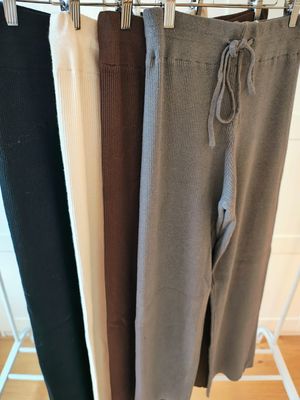 Pantalon en Maille Confortable – Disponible en 4 Couleurs