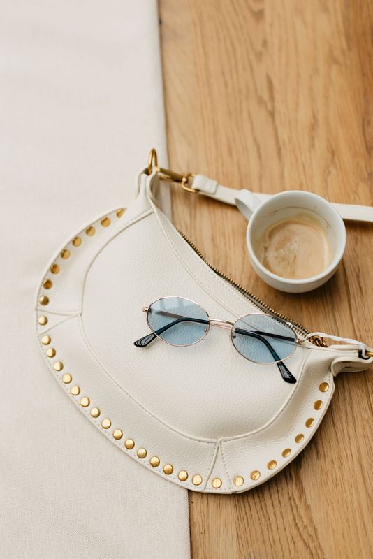 Lunettes de soleil à verres auto-teintants