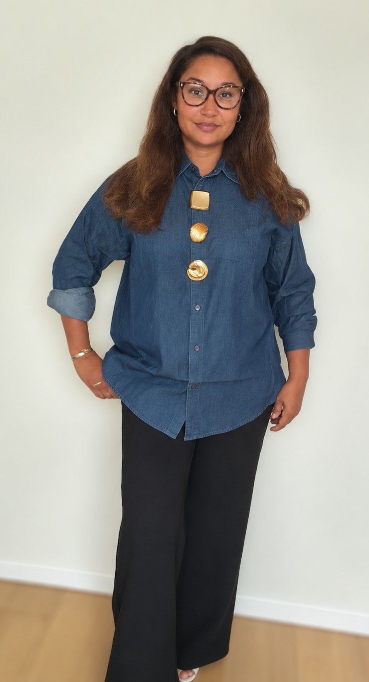 Chemise Denim – Boutons Dorés