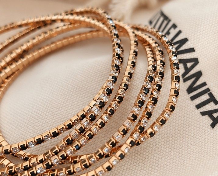 Bracelet Inès – Doré, strass noirs &amp; blancs