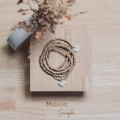Multi-tours perles bois &amp; Papille céramique blanche