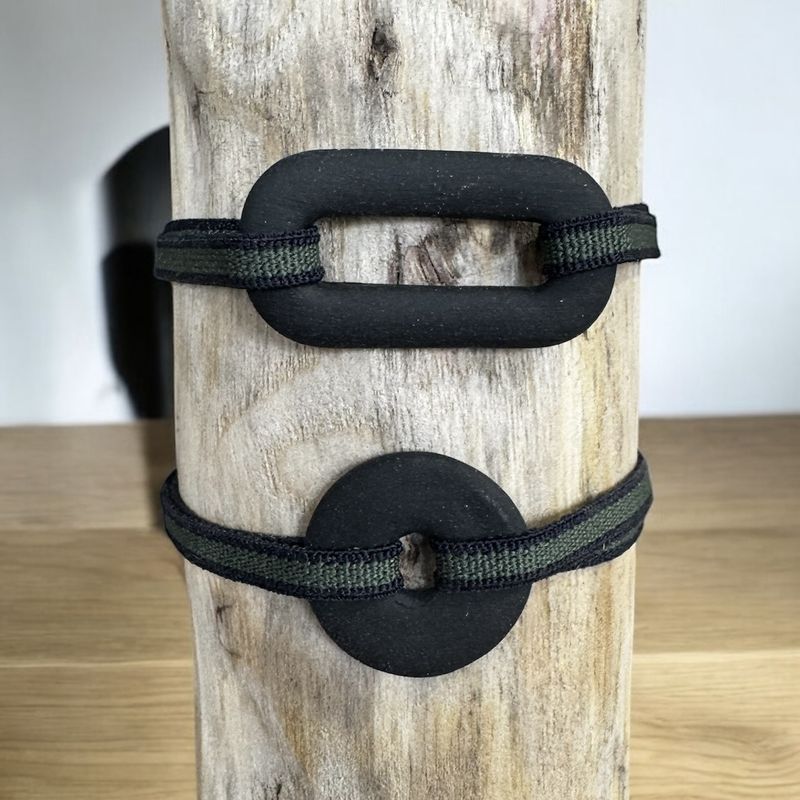 Bracelet lien Mokuba &amp; Pendentif céramique noir