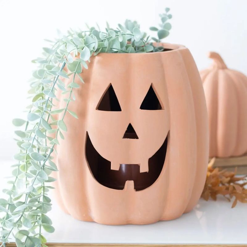 Citrouille Halloween Terre Cuite Découpée