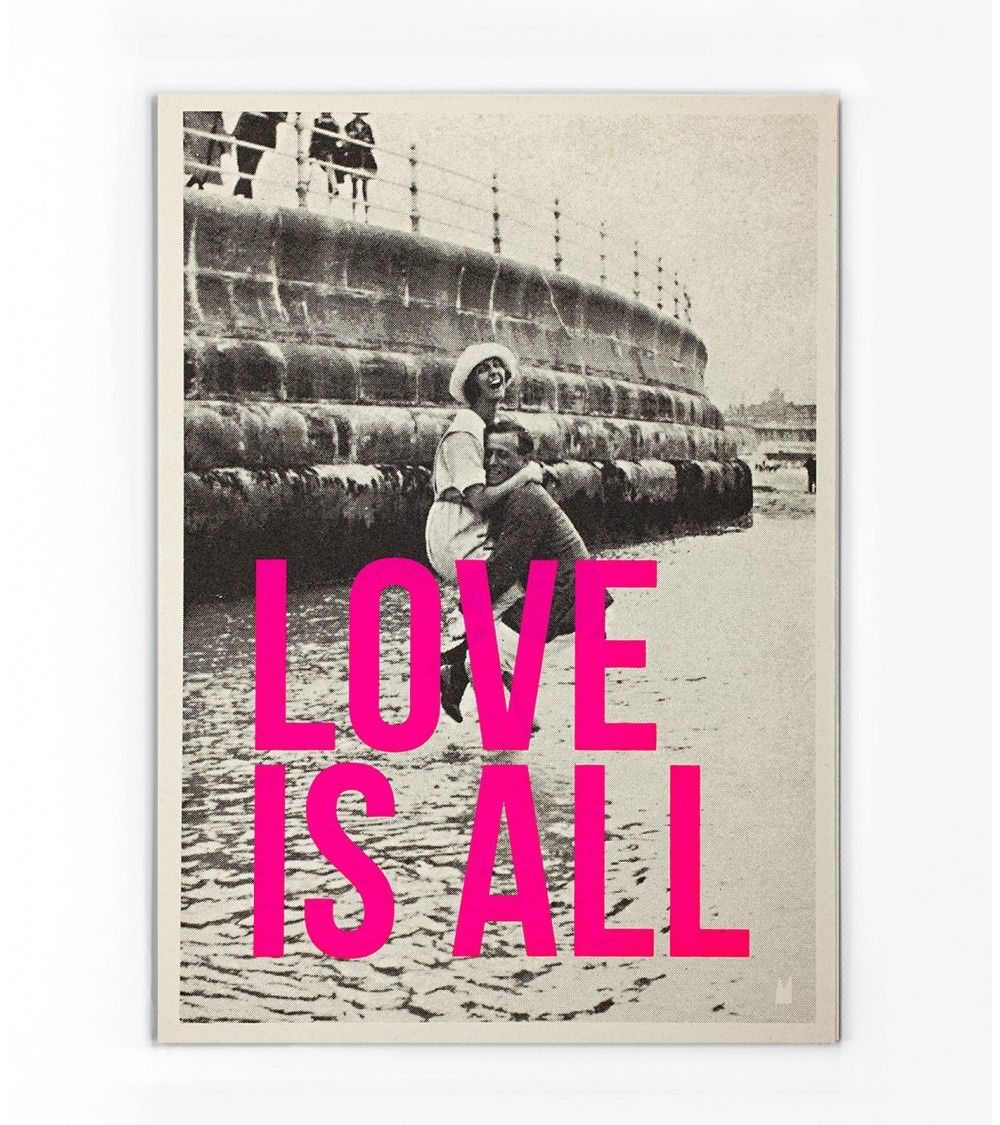 Carte "Love is All", Taille: M(15x21cm)