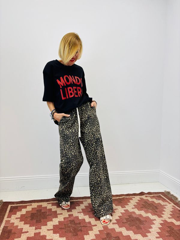 T-shirt Mondo Libero