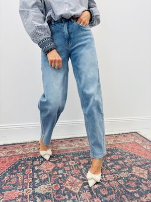 Jean Mom