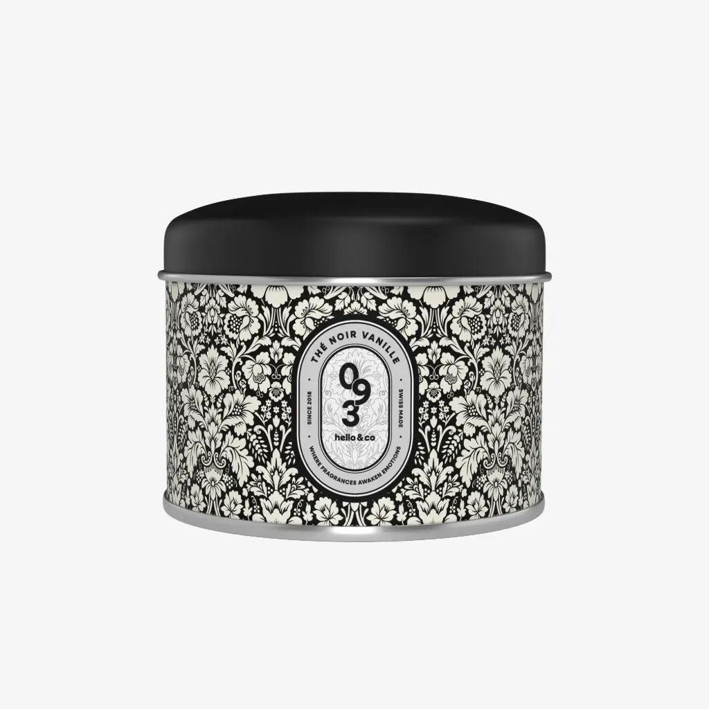 Bougie Hello Candle "Thé Noir Vanille 093", Taille: 180ml