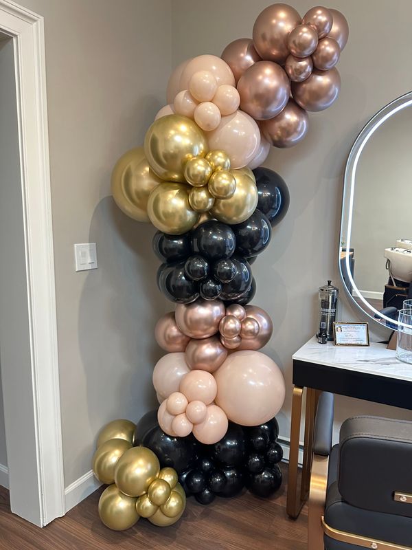 8ft Free-Standing Garland