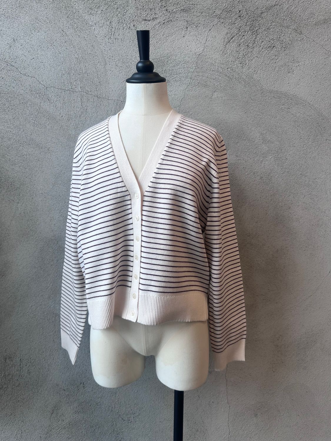 AnessaPW Cardigan