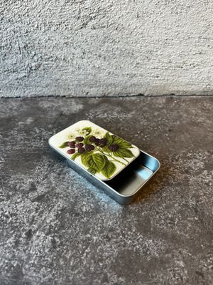 Vintage Tin Large