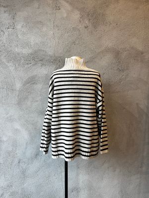 Lilye Sweater