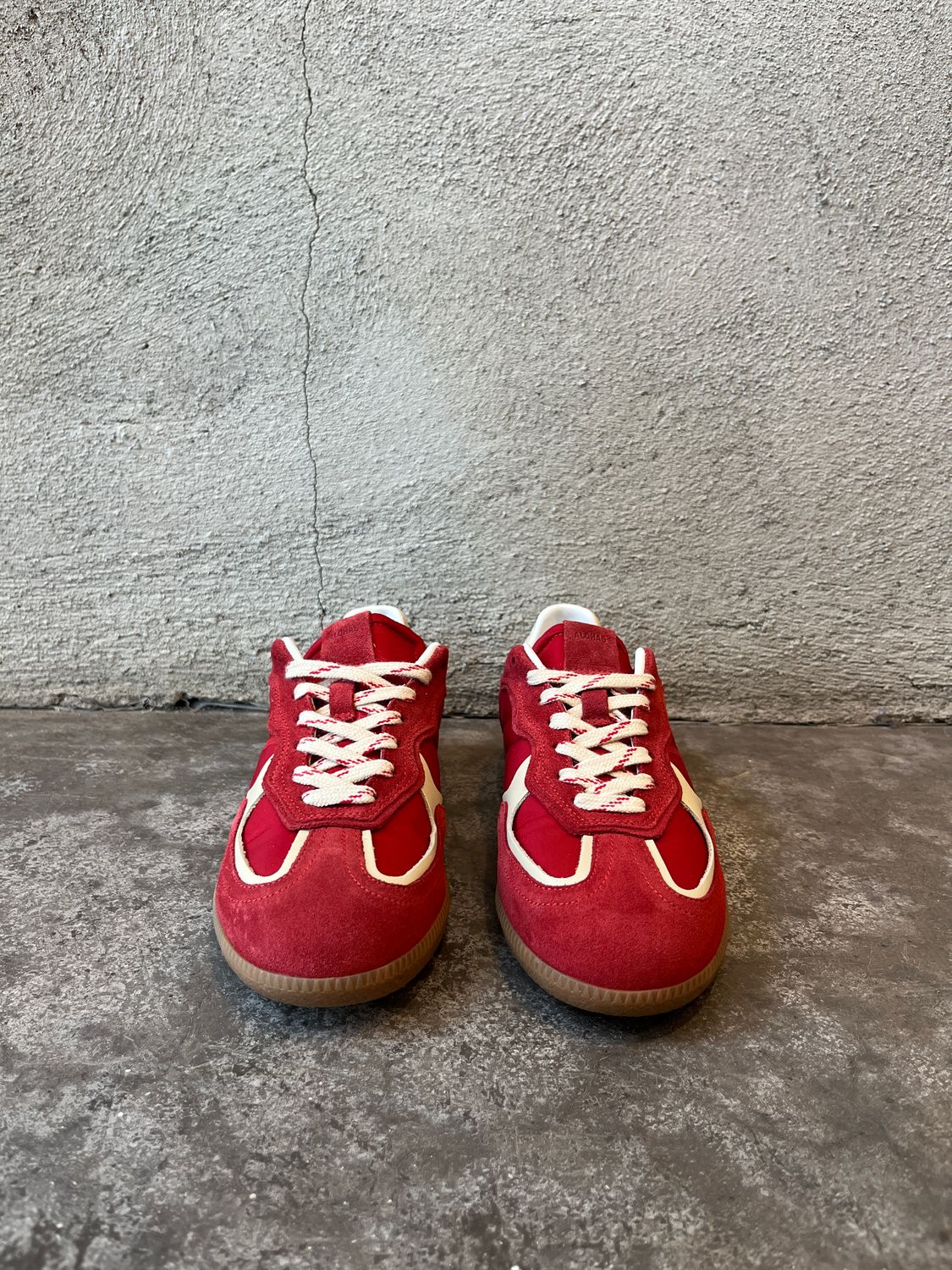 Alohas Leather Sneakers