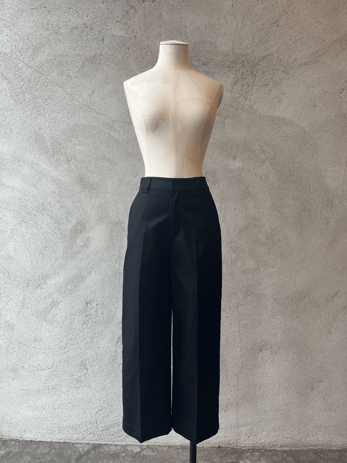43857 Chino Straight Trousers