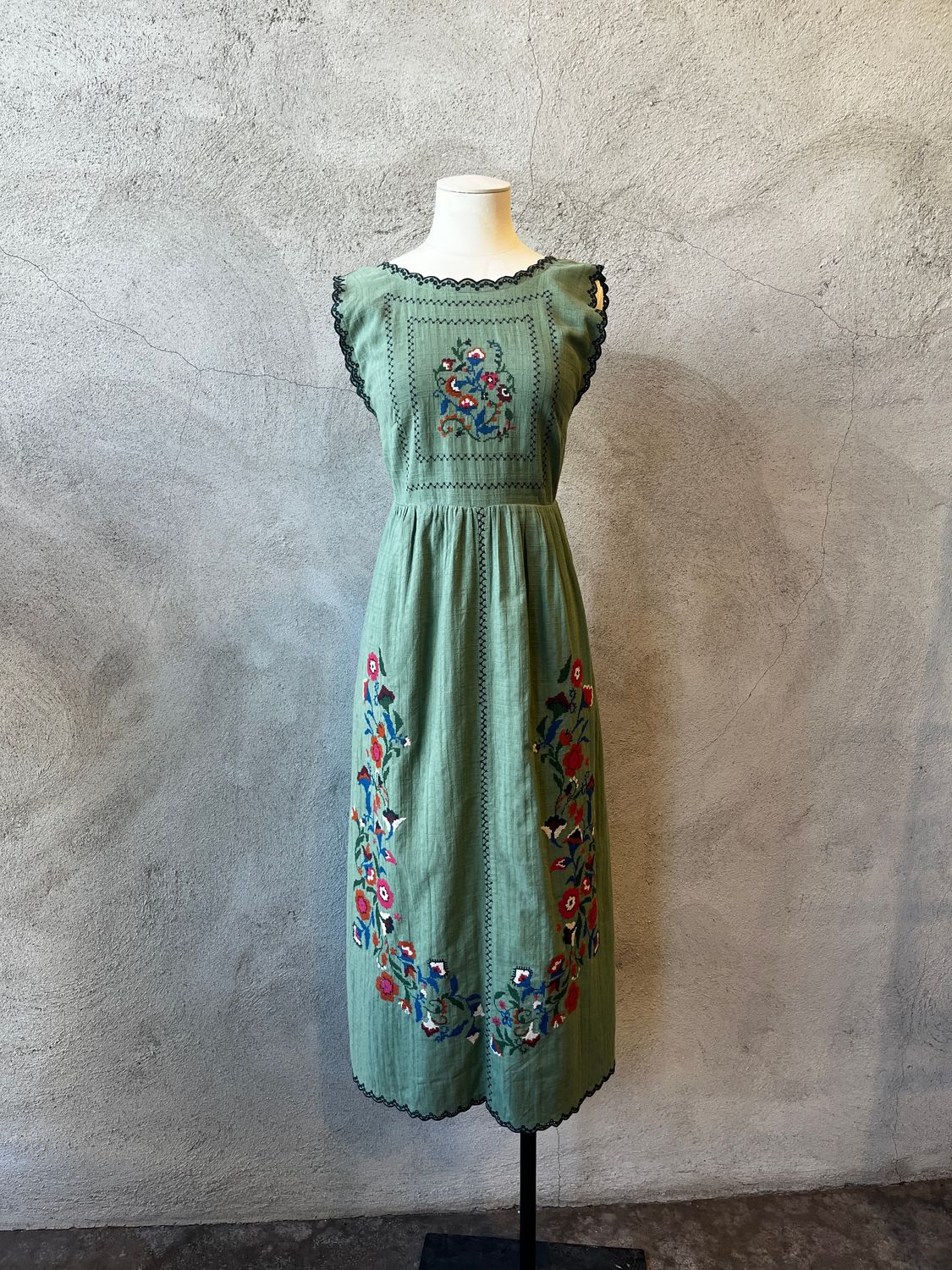 100% Cotton Woven Dress