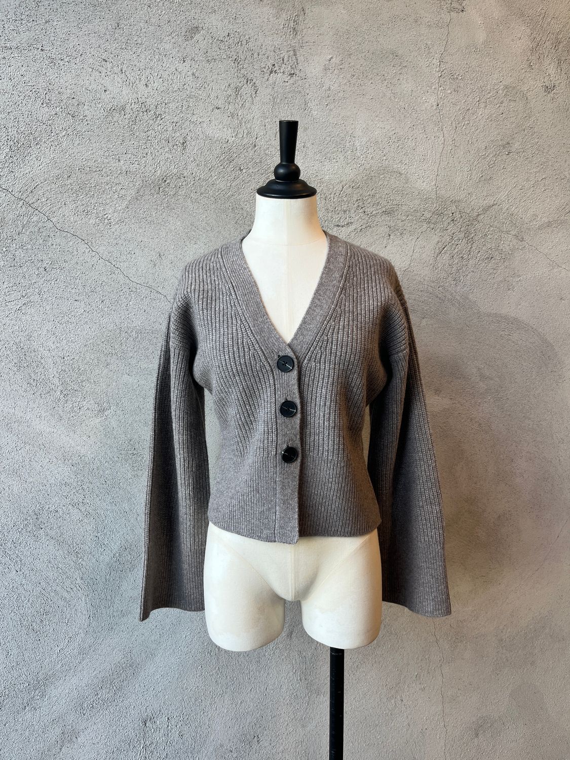 NoomIW Kaxy Cardigan