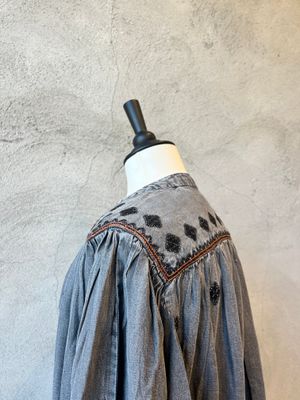 Huda Blouse