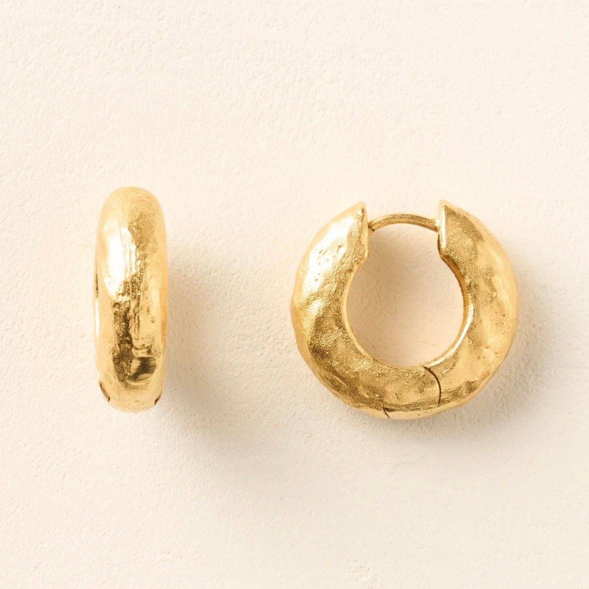 Anilla Earrings Medium
